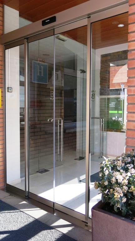 Hotel Borrell Olot Buitenkant foto